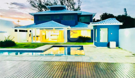 Casa para alugar com 5 quartos, sendo 4 suítes,  em Marina, Armação dos Búzios, RJ