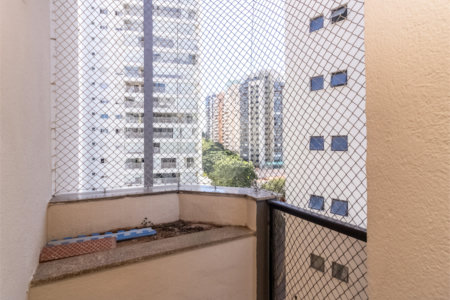 Apartamento à venda com 3 quartos, sendo 1 suíte, em Vila Mariana, São Paulo, SP