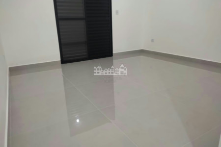 Casa térrea à venda com 3 quartos, sendo 1 suíte, em Loteamento Parque Residencial Serras de Atibaia II, Atibaia - SP