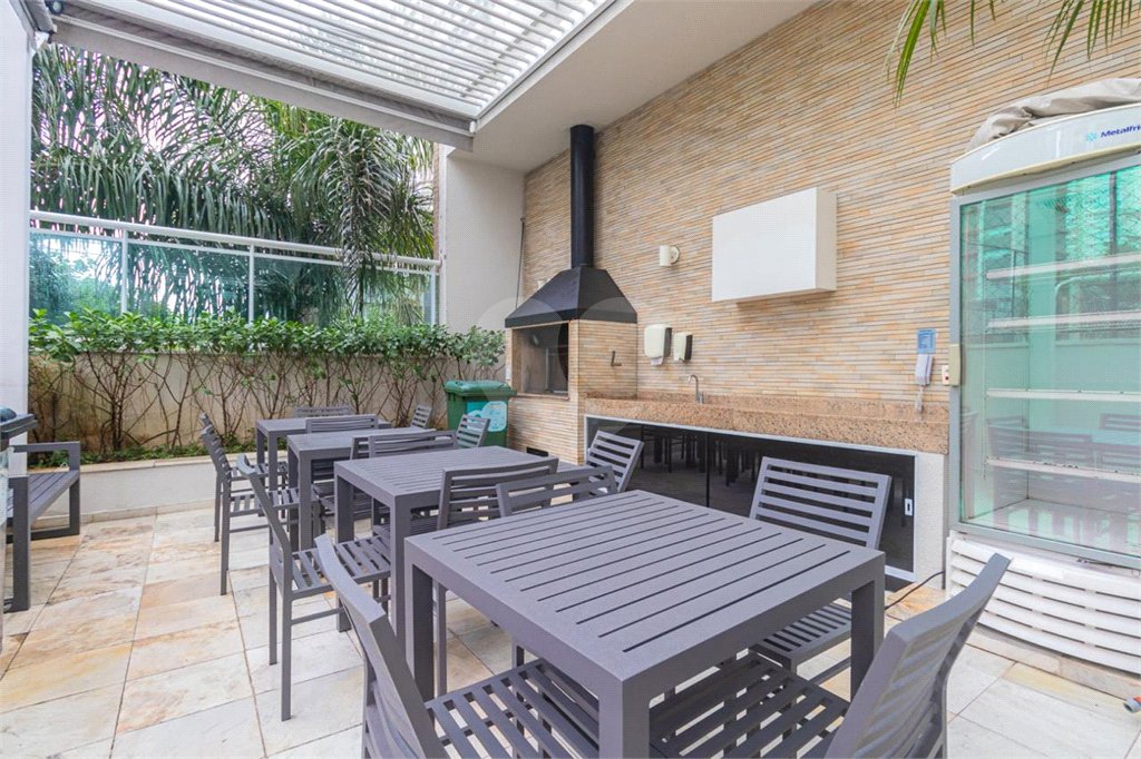 Apartamento à venda com 2 quartos, sendo 1 suíte, em Alto da Boa Vista, São Paulo, SP