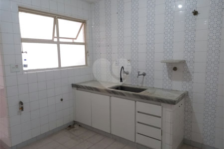 Apartamento à venda com 3 quartos, sendo 1 suíte, em Pinheiros, São Paulo, SP