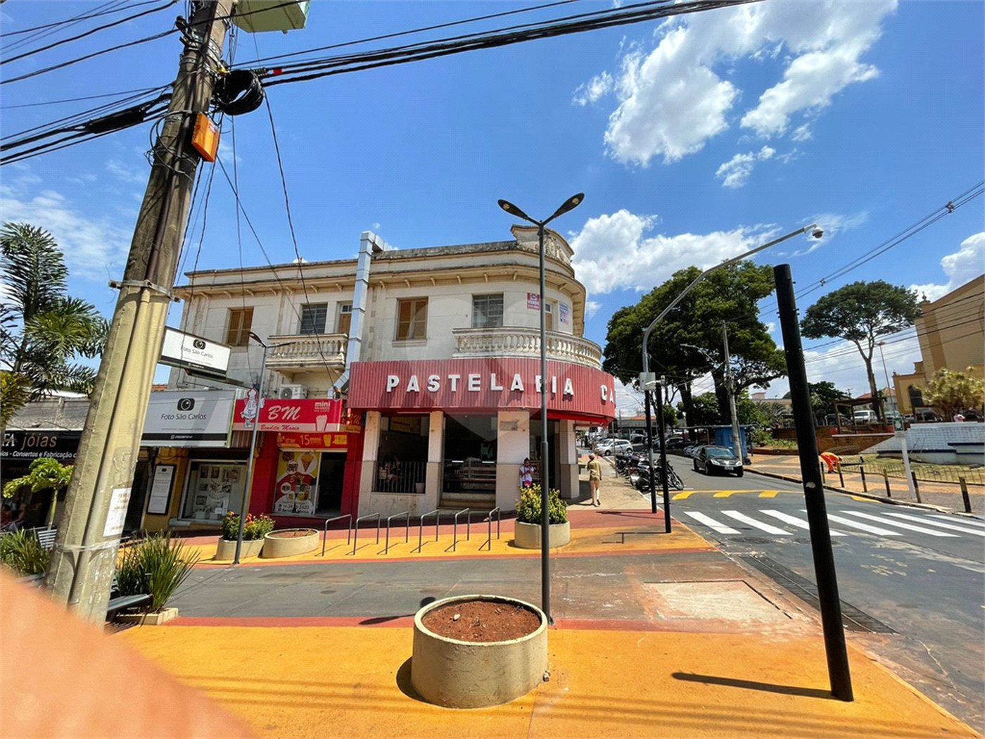 Prédio comercial no Centro de São Carlos