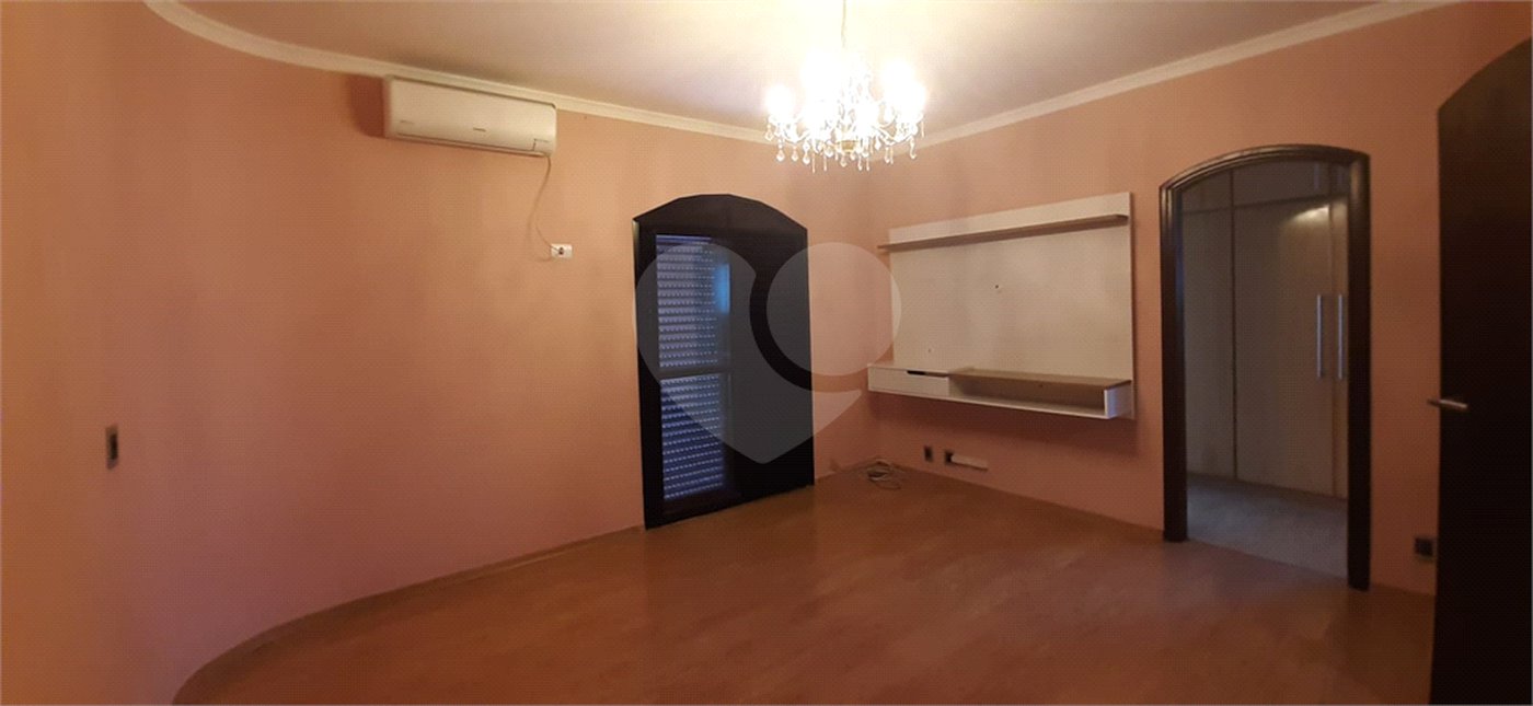 Sobrado à venda ou para alugar com 4 quartos, sendo 3 suítes,  em Jardim Franca, São Paulo, SP