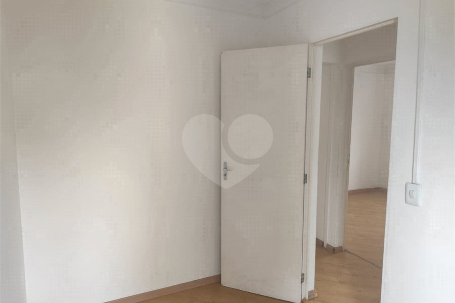 Apartamento à venda com 2 quartos em Horto, São Paulo, SP