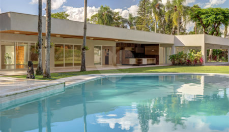 Casa à venda ou para alugar com 4 suítes no condomínio Chácara Flora, São Paulo - SP