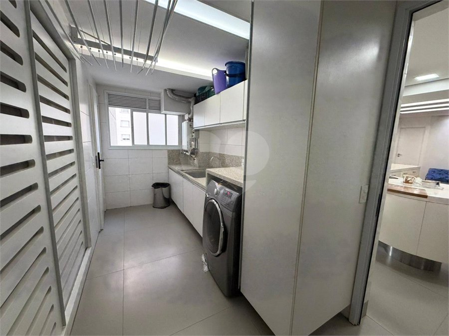Apartamento à venda com 3 suítes em Santana, São Paulo, SP