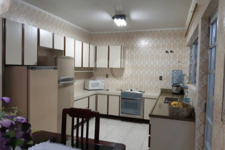 Sobrado à venda com 3 quartos, sendo 1 suíte, em Jardim Franca, São Paulo, SP