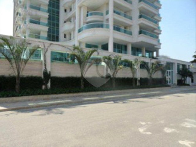Apartamento à venda com 3 suítes em Jardim Virgínia, Guarujá, SP
