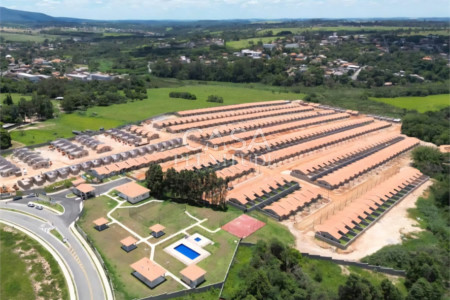 Casa em condomínio à venda com 2 quartos em Ipanema do Meio, Sorocaba, SP
