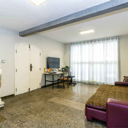 Casa à venda com 3 quartos, sendo 1 suíte, em Brooklin Paulista, São Paulo, SP
