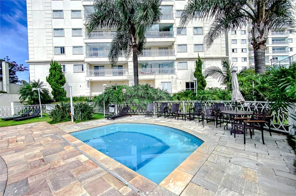 Apartamento à venda com 3 quartos, sendo 1 suíte, em Vila Oratório, São Paulo, SP
