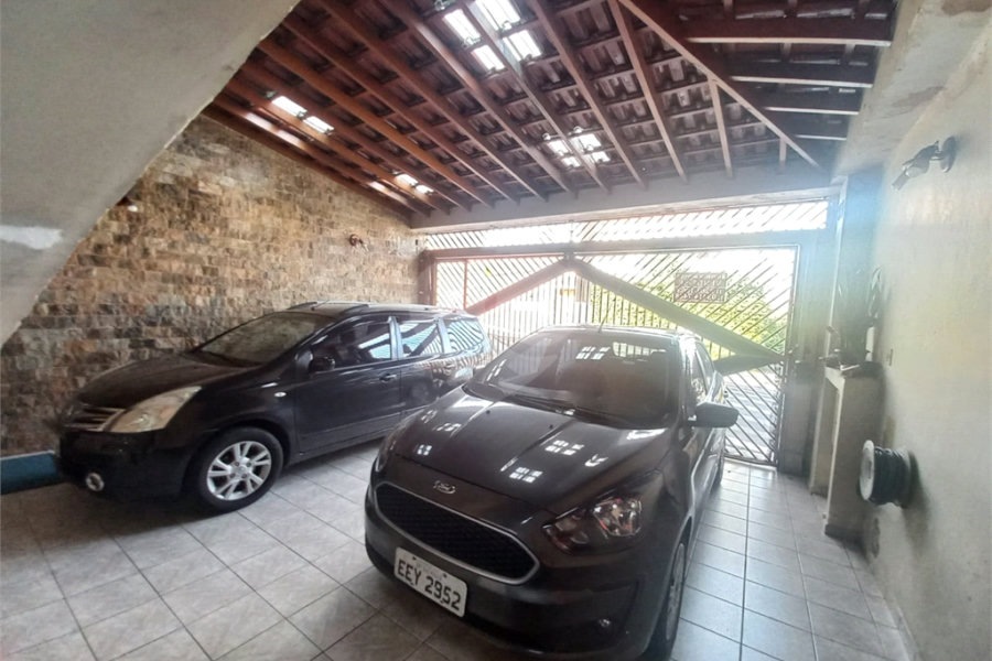 Sobrado à venda com 3 quartos em Vila Paiva, São Paulo, SP