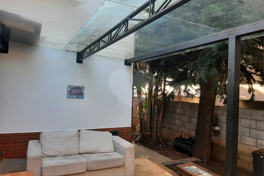Casa Térrea à venda com 3 quartos em Horto Florestal, São Paulo, SP