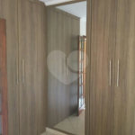 Casa à venda com 3 quartos, sendo 1 suíte, no condomínio Sobrado, São Paulo - SP