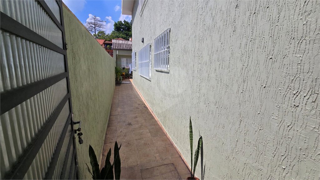 Casa à venda com 3 quartos, sendo 1 suíte, em Vila Maria Eugenia, São Paulo, SP
