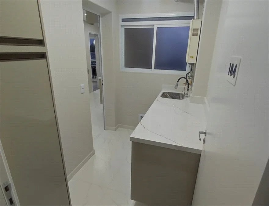 Apartamento à venda com 3 quartos, sendo 2 suítes,  em Jardim Arpoador, São Paulo, SP