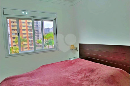 Apartamento à venda com 3 quartos, sendo 2 suítes, em Vila Andrade, São Paulo, SP