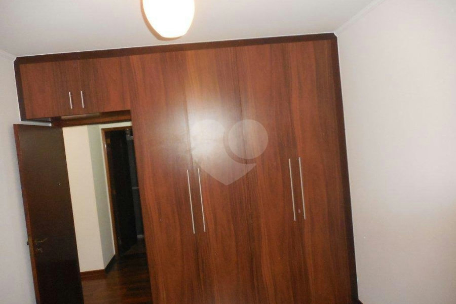 Casa à venda com 3 quartos, sendo 1 suíte, em Piraporinha, Diadema, SP