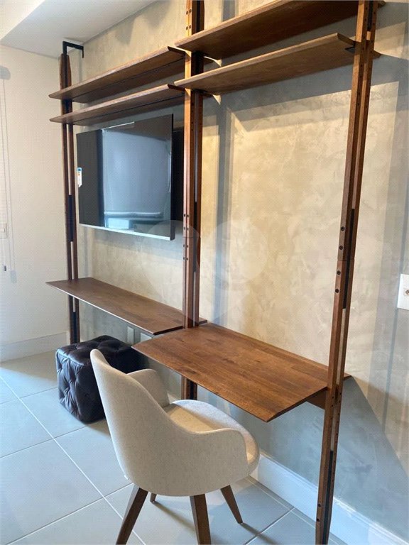 Apartamento à venda com 1 suíte em Jardim das Acácias, São Paulo, SP