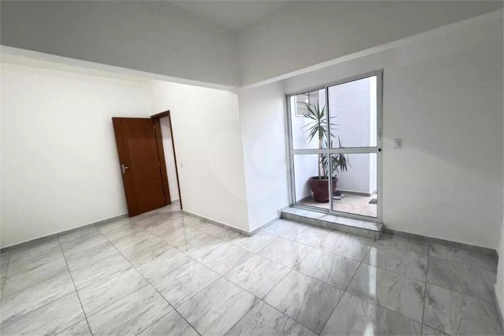 Casa à venda com 3 quartos, sendo 1 suíte, em Ponte de São João, Jundiaí, SP