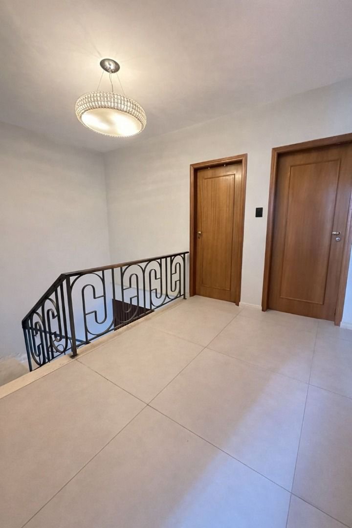 Casa com 3 dormitórios para alugar, 170 m² por R$ 13.740,00/mês - Gonzaga - Santos/SP