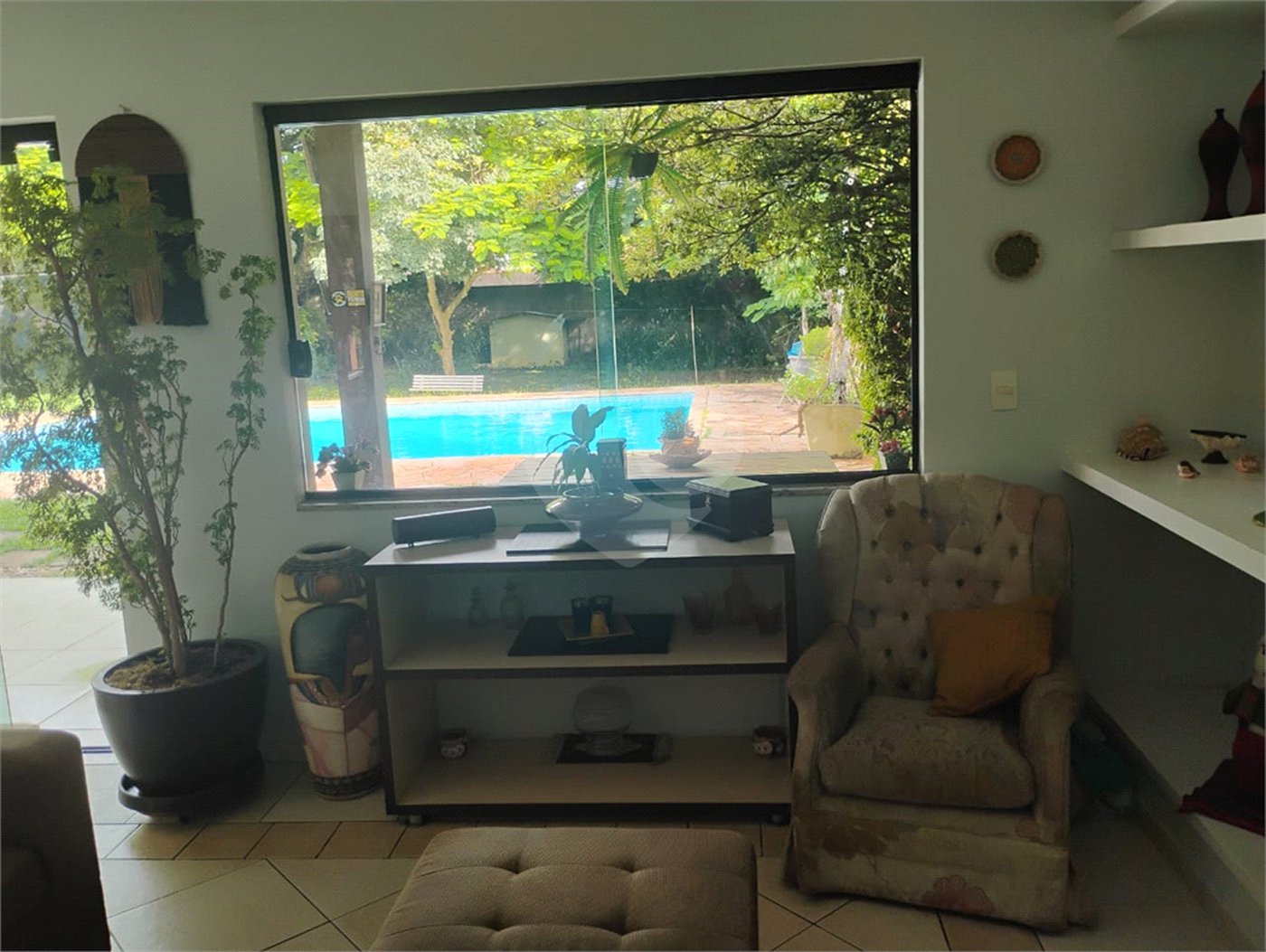 Casa à venda com 3 quartos, sendo 1 suíte,  em Vila Suissa, Mogi das Cruzes, SP