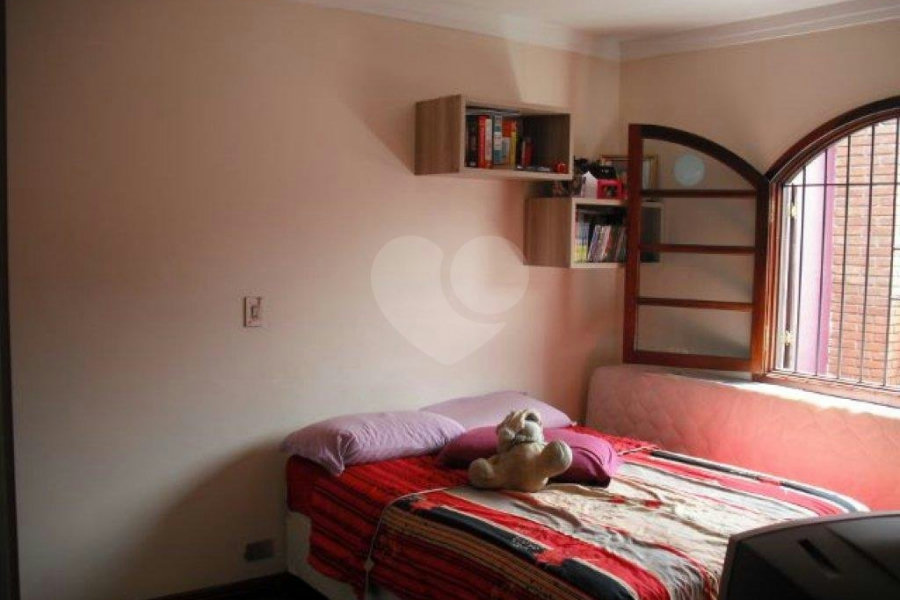 Sobrado à venda com 3 quartos, sendo 1 suíte, em Jaçanã, São Paulo, SP