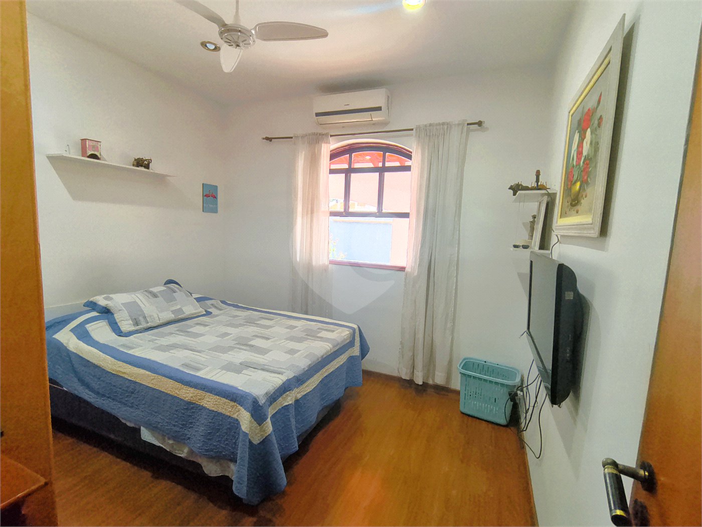 Casa à venda com 5 quartos, sendo 4 suítes, em Jardim Dom Bosco, Indaiatuba, SP