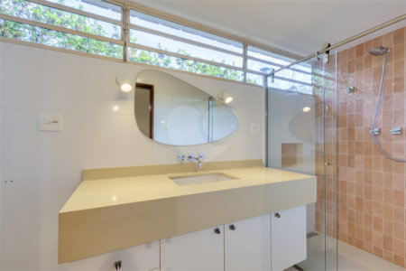 Casa Térrea à venda com 3 quartos, sendo 1 suíte, em Alto da Boa Vista, São Paulo, SP
