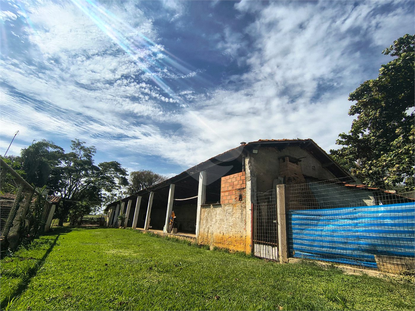 Sítio à venda com 3 quartos em Campo de Boituva, Boituva, SP