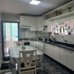 Casa à venda com 3 quartos, sendo 1 suíte, em Vila Rosalia, Guarulhos, SP