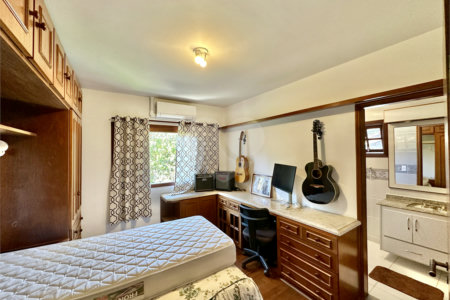 Casa à venda com 5 quartos, sendo 4 suítes,  no condomínio Parque dos Príncipes, São Paulo - SP