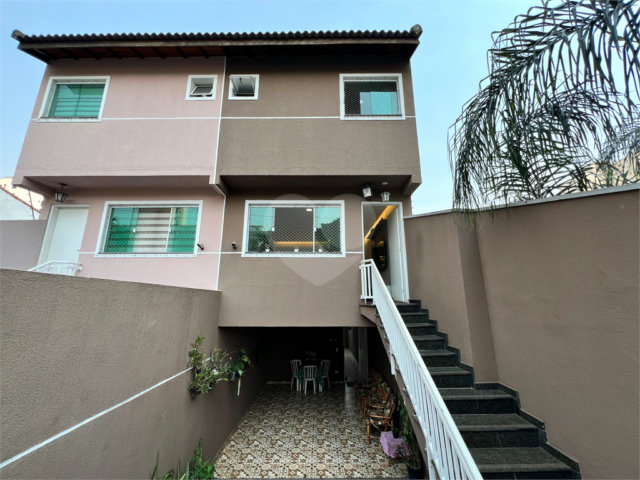 Sobrado à venda com 2 suítes em Vila Guilherme, São Paulo, SP