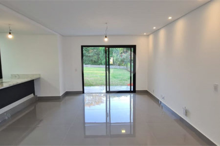 Casa à venda com 3 suítes no condomínio Reserva dos Vinhedos, Louveira - SP
