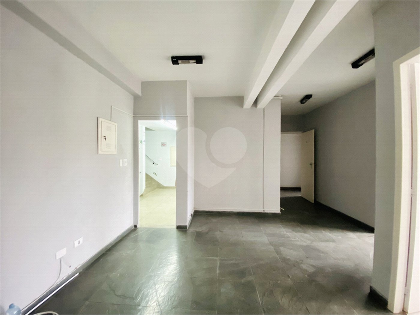 Sala à venda em Jardim do Mar, São Bernardo do Campo, SP