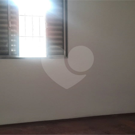 Sobrado à venda com 3 quartos em Rio Pequeno, São Paulo, SP