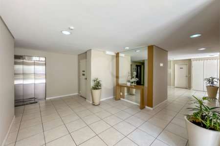 Apartamento à venda com 2 quartos, sendo 1 suíte,  em Jardim Caboré, São Paulo, SP