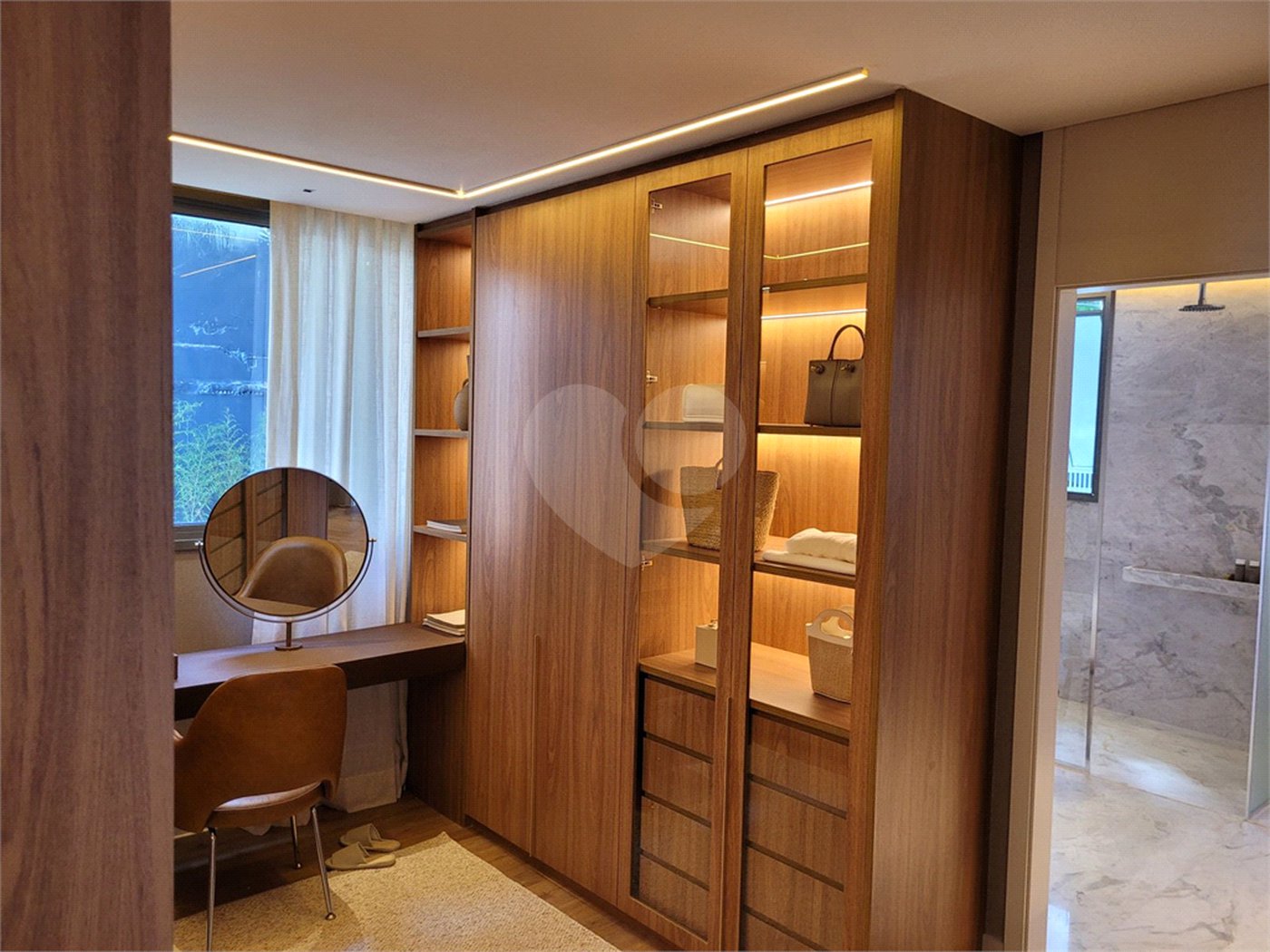 Apartamento à venda com 4 suítes em Vila Madalena, São Paulo, SP