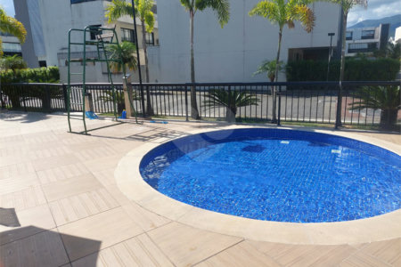 Casa à venda com 3 quartos, sendo 2 suítes, no condomínio Outside Authentic Residences, Rio de Janeiro - RJ