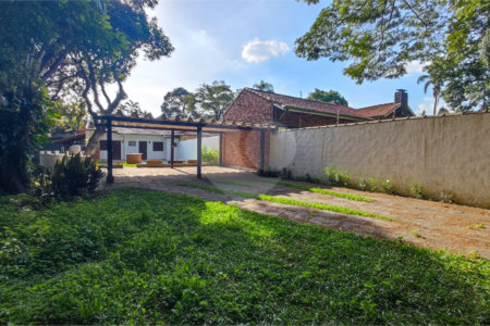 Terreno à venda com 1 suíte em Interlagos, São Paulo, SP