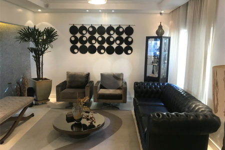 Sobrado à venda com 3 quartos, sendo 1 suíte, em Jardim Petrópolis, São Paulo, SP