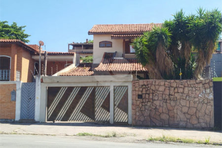 Casa para alugar com 3 quartos, sendo 1 suíte, em Jardim Sorocabano, Sorocaba, SP