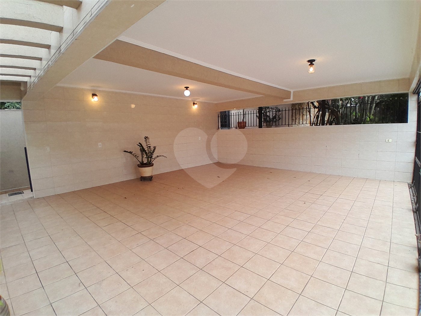 Casa Térrea à venda com 4 quartos, sendo 1 suíte, em Parque Continental, São Paulo, SP