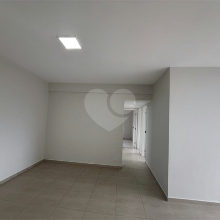 Apartamento à venda com 3 quartos, sendo 1 suíte, em Tucuruvi, São Paulo, SP