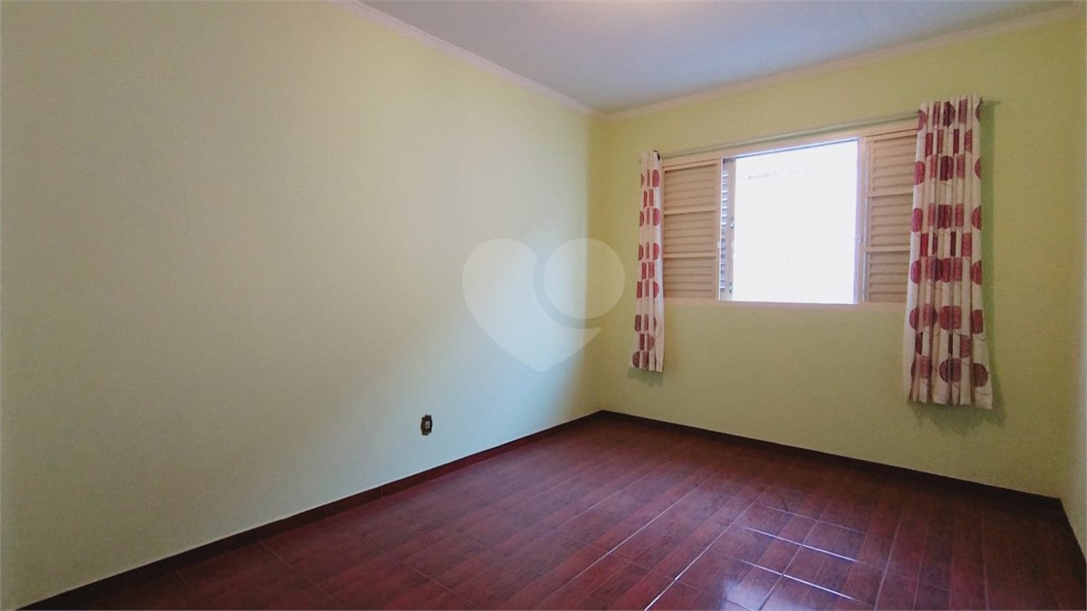 Casa à venda ou para alugar com 4 quartos, sendo 1 suíte, em Jardim Santa Rosália, Sorocaba, SP