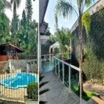 Casa Térrea à venda com 3 quartos, sendo 1 suíte, em Jardim Floresta, São Paulo, SP