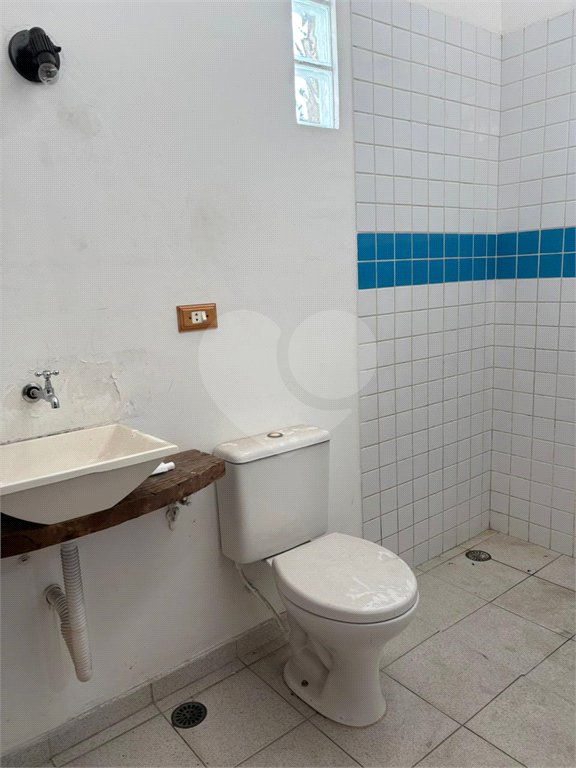 Sobrado à venda com 3 quartos, sendo 2 suítes, em Vila Correa, Ferraz de Vasconcelos, SP