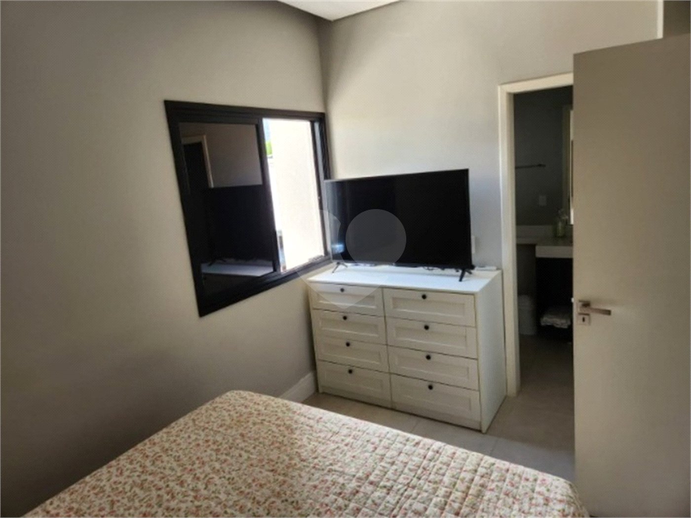 Casa à venda com 3 quartos, sendo 1 suíte, no condomínio Park Real, Indaiatuba - SP