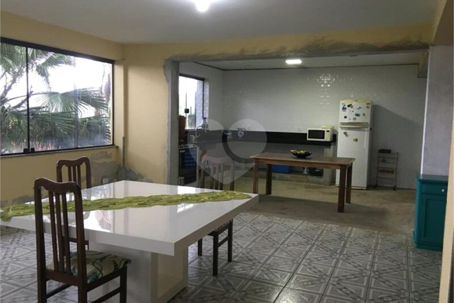 Casa à venda com 4 quartos, sendo 1 suíte, em Vila Machado, Mairiporã, SP