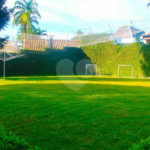 Casa à venda ou para alugar com 5 suítes no condomínio Arataca, São Paulo - SP